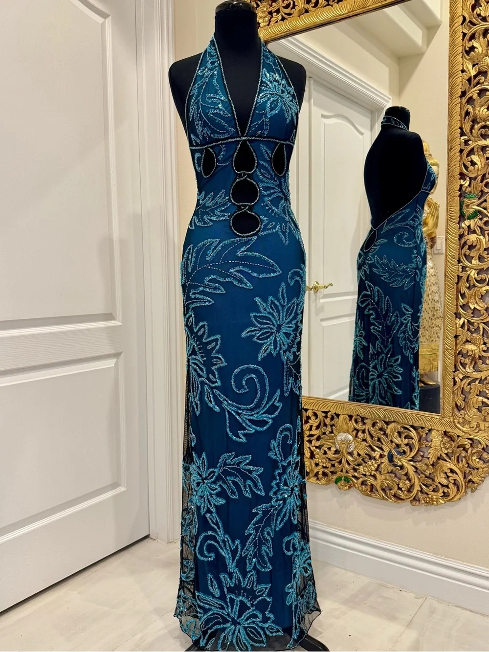 Elegant blue lining‎ w/black net overlay hand beaded Halter Evening Gown stretch